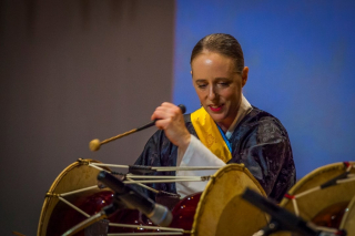 photo/1bee4531-86a0-49d0-ae90-2f061b762d2d-3