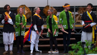 photo/2a9ddbed-02c8-4997-bd56-e4fd873977b5-3