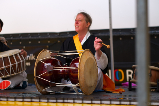 photo/d755877f-7ded-4d72-8e90-4937743ac47d-3