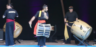 photo/e256adc8-744b-41fd-a405-df436004fdc0-3